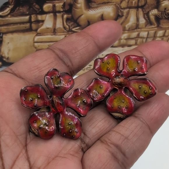 Chico's Red Floral Clip On Earrings - Picture 7 of 7